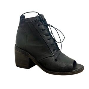 Marsell Black Pebbled Leather Open Peep Tie Lace Up Booties Size 7 / 37